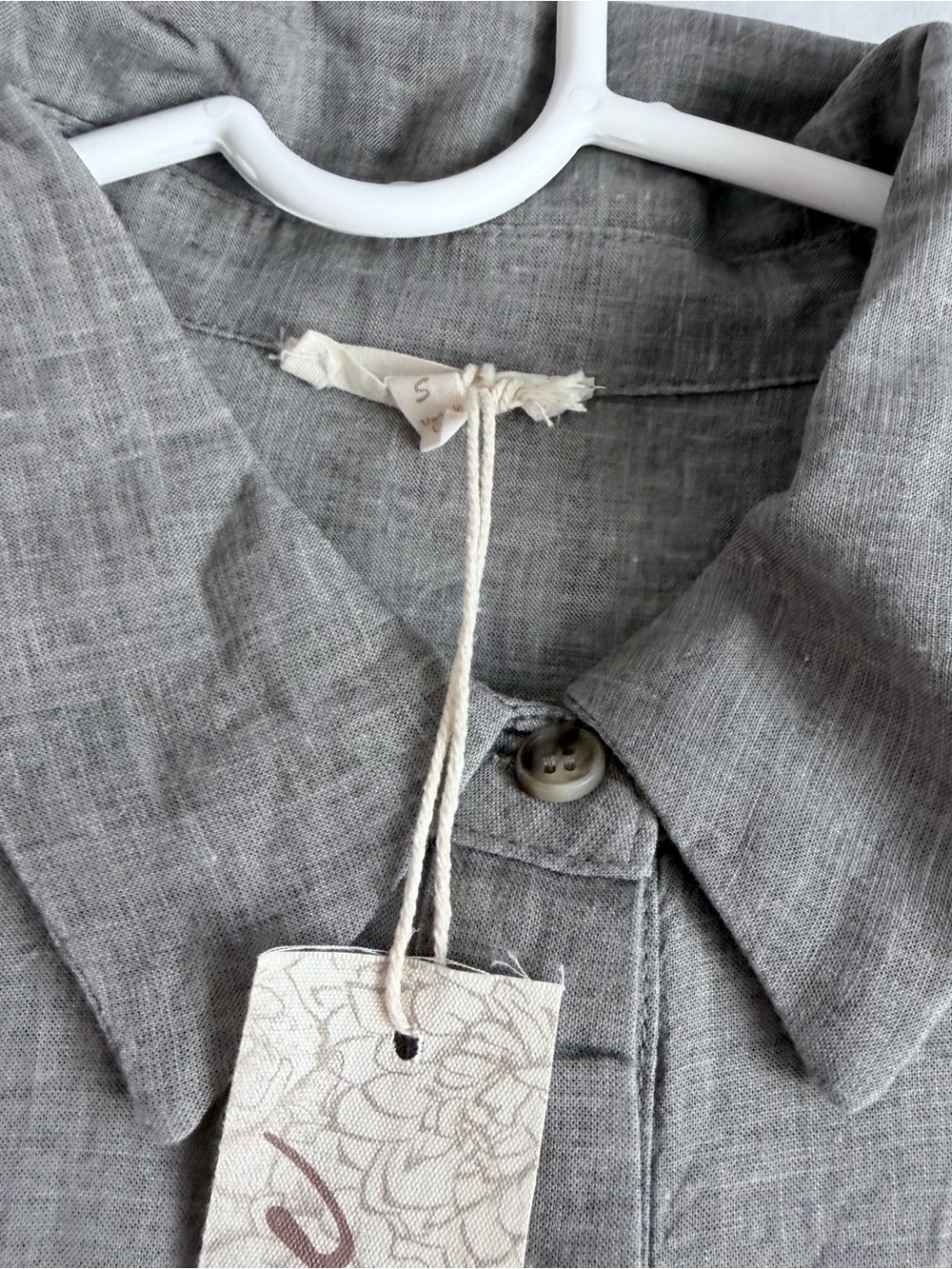 Mystree Smokey Grey Button-Front Linen Blend Blouse (D0003) - Picture 3 of 6